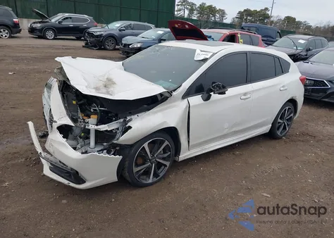 2023 Subaru Impreza Sport 5-Door z USA, uszkodzony, nr VIN 4S3GTAM64P3718203